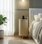 Mesa lateral nórdica para dispensador de água em madeira de pinho premium