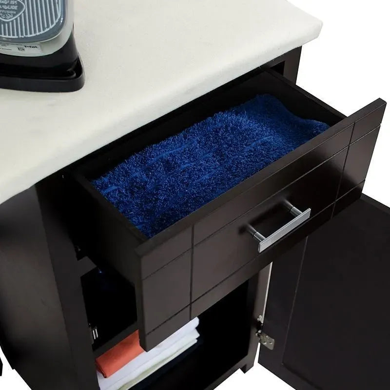 Armário dobrável para tábua de passar roupa