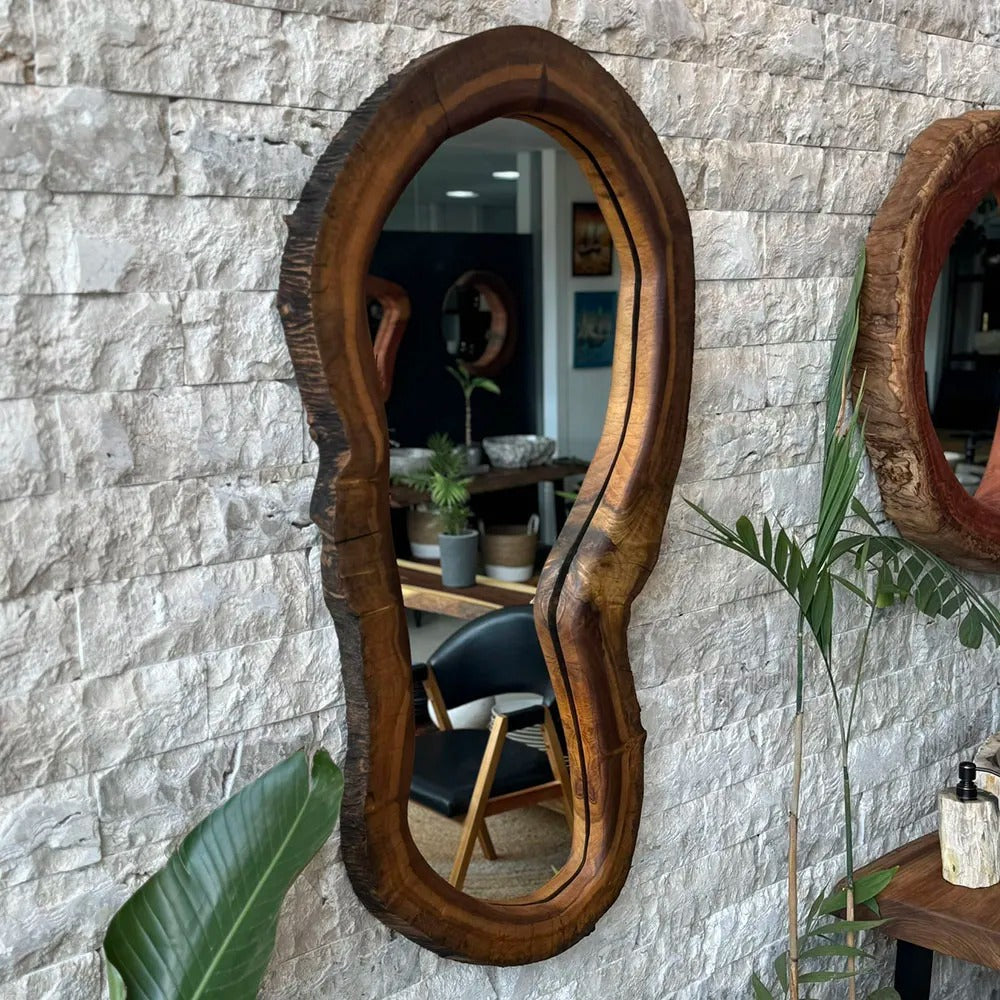 Espelho Rústico de Madeira Maciça - 125x71cm